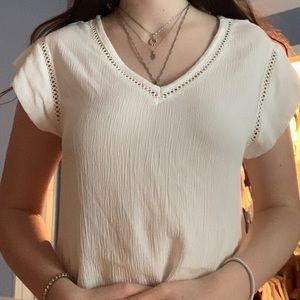 white women’s blouse 🤍